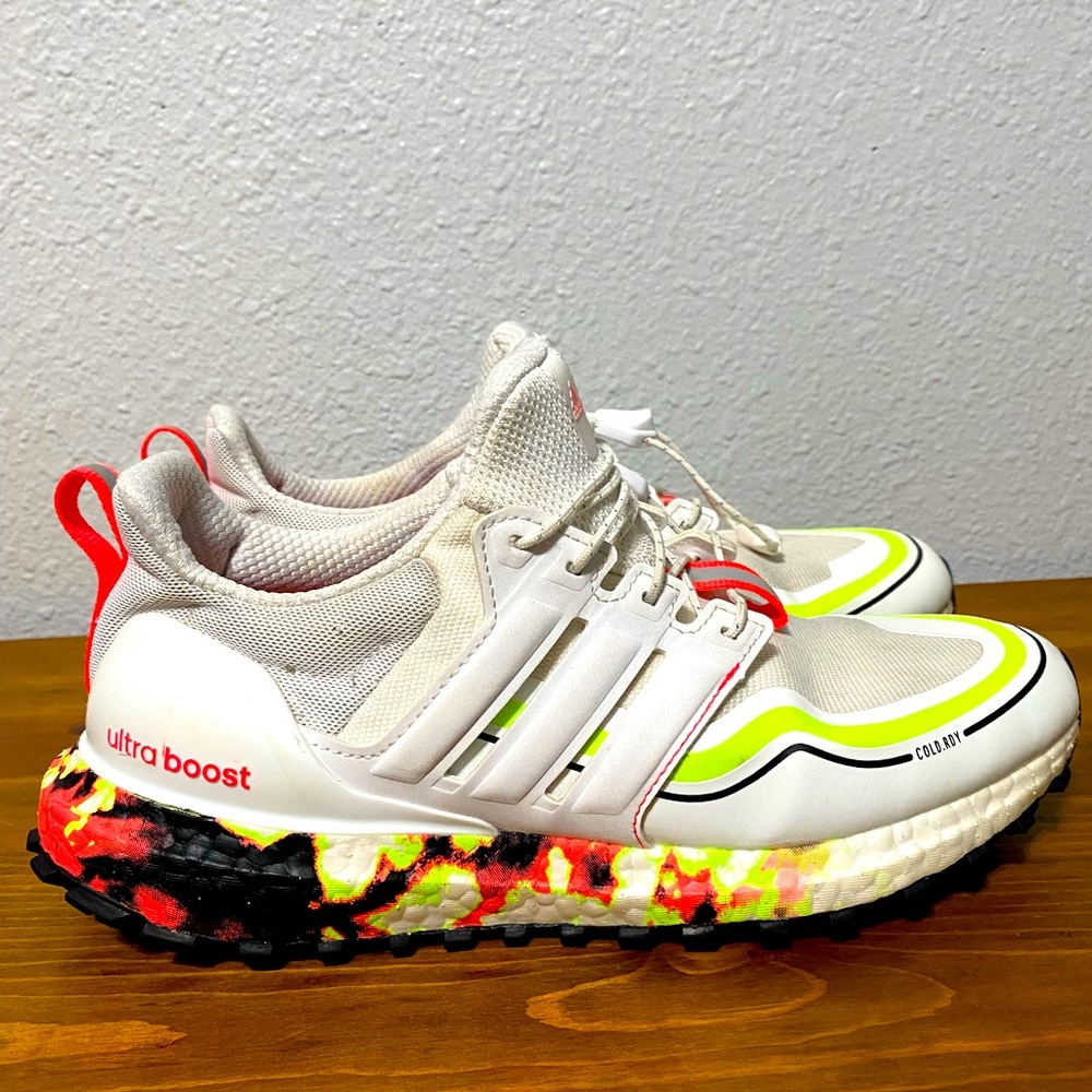 Adidas WMNS Ultraboost Winter.rdy White Lime Pink Size 7.5 Used